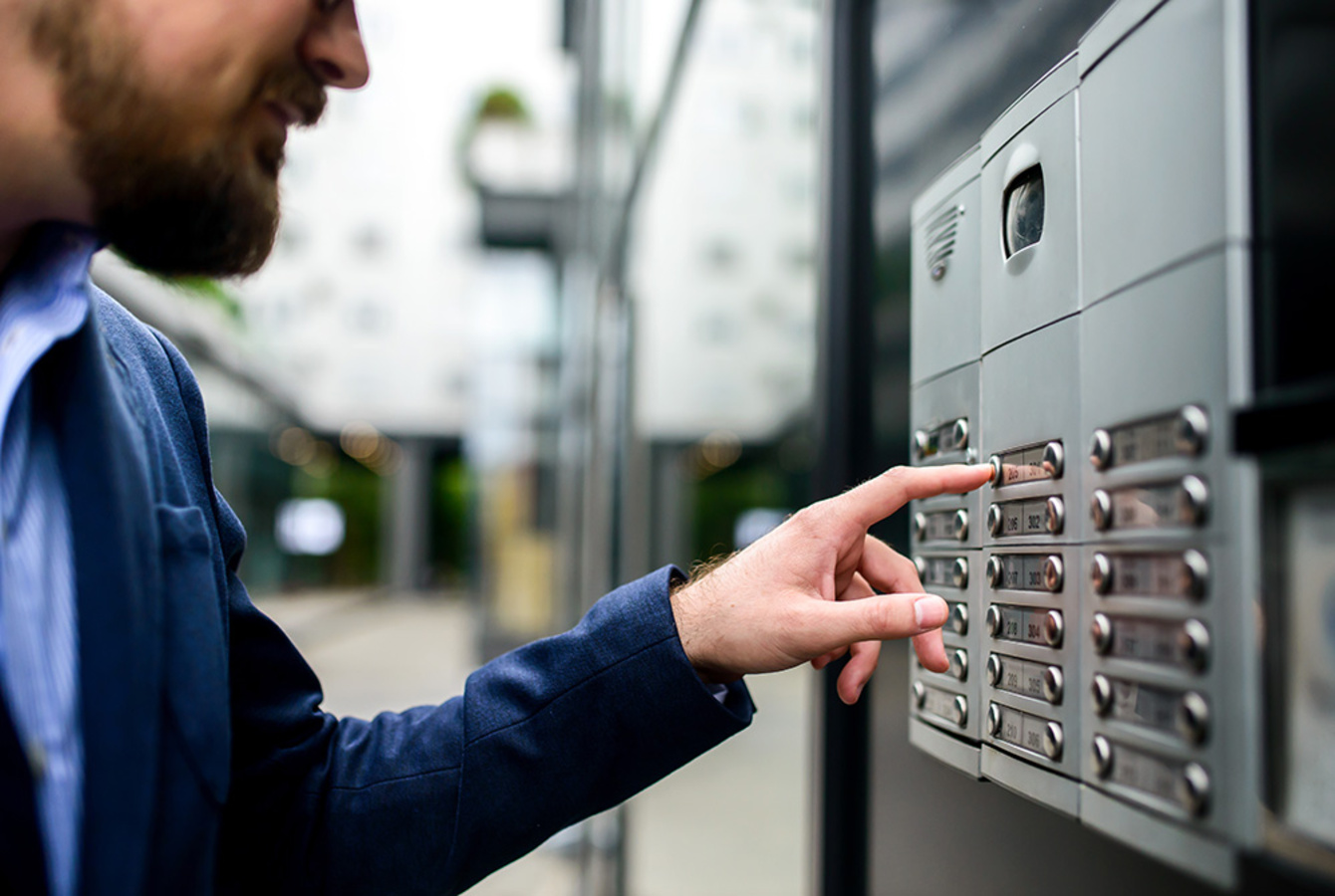 Sprech&shy;anlagen bei Mallm Elektrotechnik GmbH in Dreikirchen